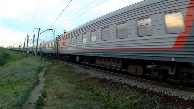 ЭП1М-456 с пассажирским поездом №083М Москва - Адлер. смотреть онлайн