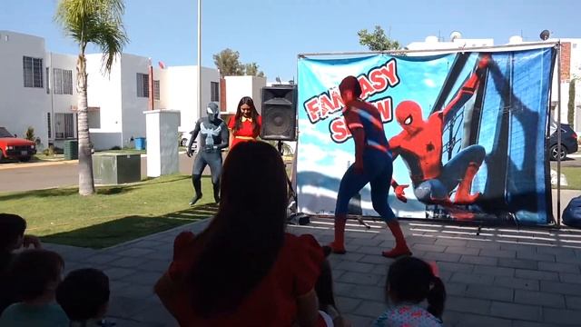 Julian Bday Spiderman Show Pt 3 смотреть онлайн