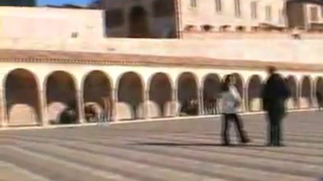 Assisi Basilica di San Francesco смотреть онлайн