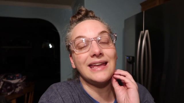 I Finally Read Mistborn! || Mistborn Reading Vlog смотреть онлайн