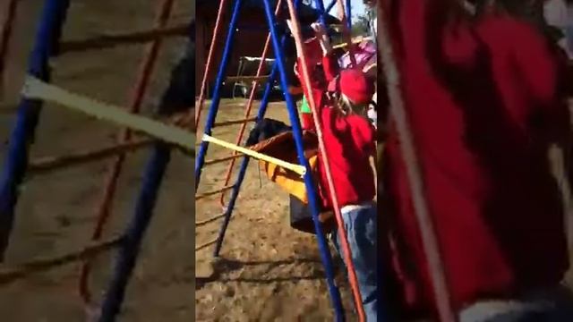 Агния на качелях в Светлое Христово Воскресение смотреть онлайн