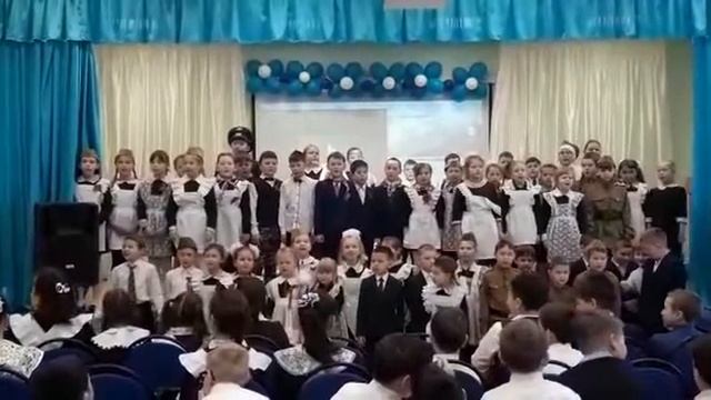 Фестиваль военно-патриотических стихов и песен среди начальных классов. Видео 6 смотреть онлайн