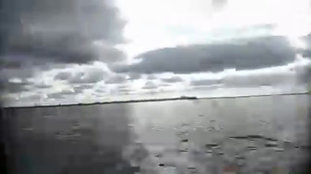 Прогулка на катере смотреть онлайн