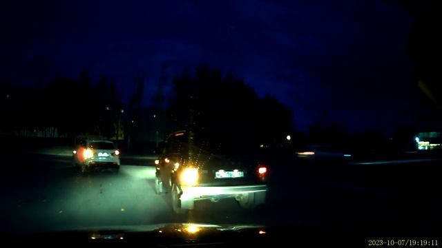 Кто понял маневр? я не понял. Who understood the maneuver? I didn't understand смотреть онлайн