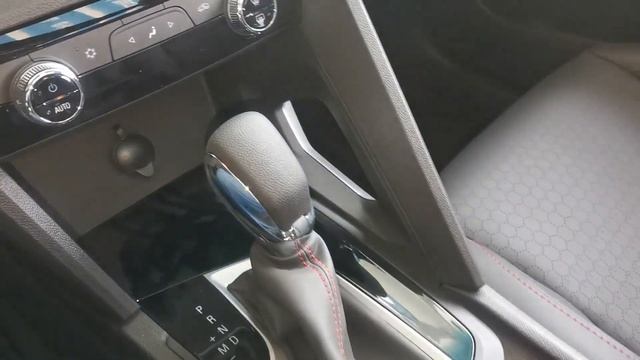 The New 2023 Chevrolet Orlando Review & Walkaround смотреть онлайн