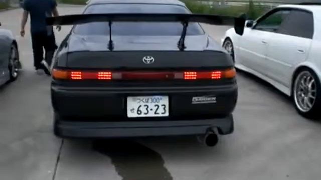 Toyota звуки прямотков 480p смотреть онлайн