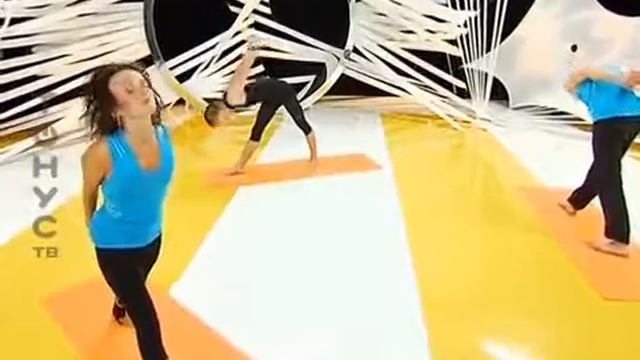 Йога для начинающих Урок 17 Замки за спиной и комплекс на расслабление смотреть онлайн