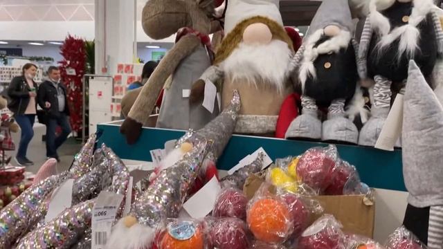 Новогодние покупки в Леруа Мерлен ? Обзор | Цены | Игрушки | Новогодние товары | Новогодний декор смотреть онлайн