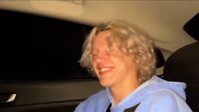 Если у мальчиков между ног была бы hqd смотреть онлайн