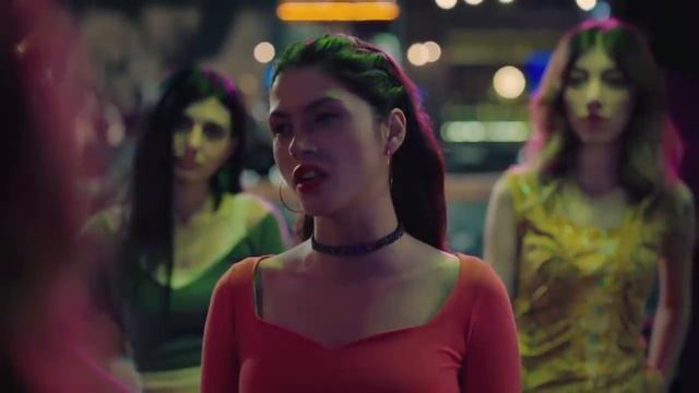 Eylül ile kızlar karşı karşıya geldi - Kalp Atışı 1. Bölüm смотреть онлайн