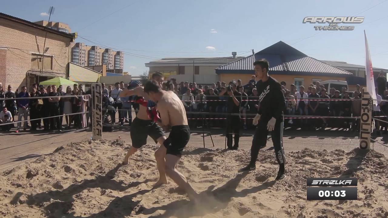 Стрелка в Улан-Удэ, первый бой, студент против программиста смотреть онлайн