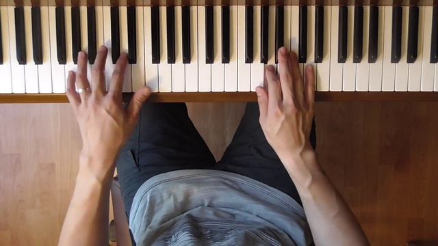 Autumn Leaves (Bigtime Jazz & Blues) [Intermediate-Advanced Piano Tutorial] смотреть онлайн