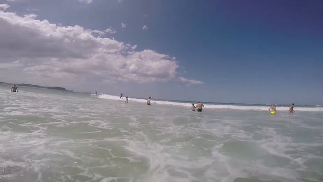Gold Coast Vlog GoPro wave diving  Золотое Побережье Австралия ныряем вместе с нами