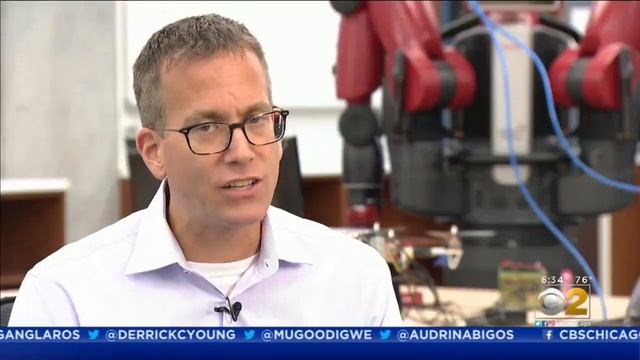 Hundreds Of Robots Help Improve Productivity At Ford Plant смотреть онлайн