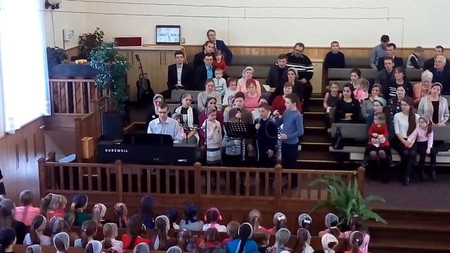 Відбилася від стада овечка молода. Сімя Власюк смотреть онлайн