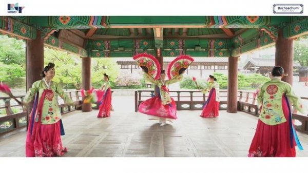 [2022 K-Community Challenge] Buchaechum(Korean Fan Dance) Guide