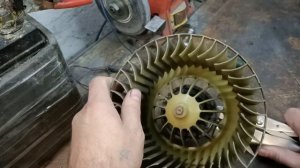 Супер-Простой способ снять крыльчатку Мотора Печки.