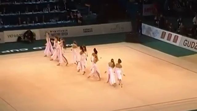 Показательные Кардаш Кубок мира Киев 8.05.11.MP4 смотреть онлайн