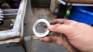 Вылетают скоростя на Пазе с Газоновской КПП .