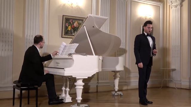 Il Barbiere di Siviglia “Largo al Factotum” G. Rossini. Исполняет Иван Сапунов смотреть онлайн