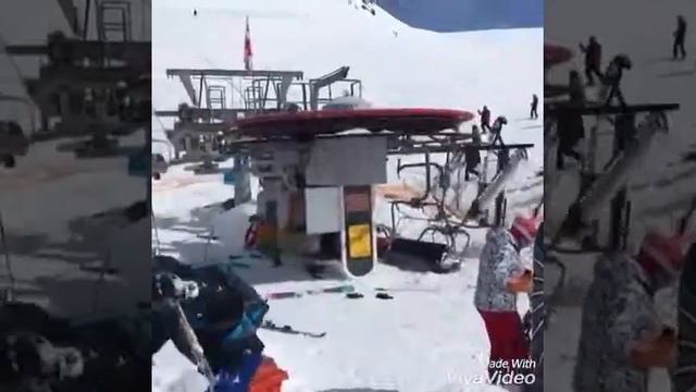 Людей разбросало с канатками смотреть онлайн