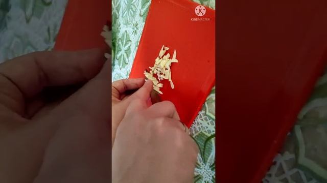 Лёгкий салат из огурцов и помидор / Летний овощной салат #shorts смотреть онлайн