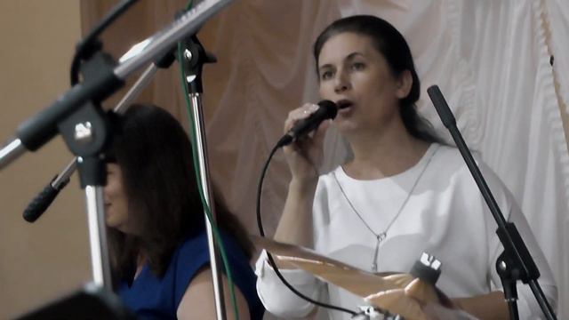 ВИА.РЕТРОФОН.Сяду в скорый поезд.Муз.Б.Емельянов, сл.Л.Дербенёв смотреть онлайн