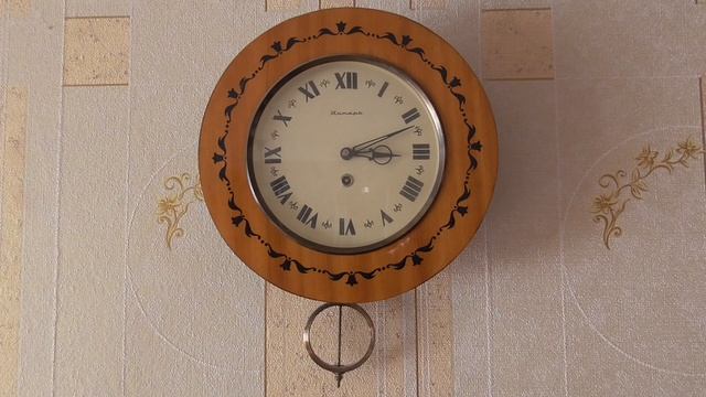 Видео про часы настенные с маятником ( Часы Янтарь ) смотреть онлайн