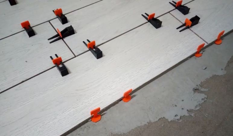 Косметический ремонт кухни от укладки керамогранита до поклейки обоев смотреть онлайн