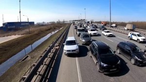 Жесткий облом Обочечников. Еще и моргают сигналят недовольные