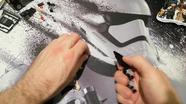 Обзор конструктора Sluban S.W.A.T Наборы как порадовали так и огорчили смотреть онлайн