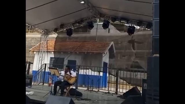 MC CAFURINGA MELHORES MOMENTOS SHOW NA PRAÇA MILTON GONÇALVES RIO ACIMA смотреть онлайн