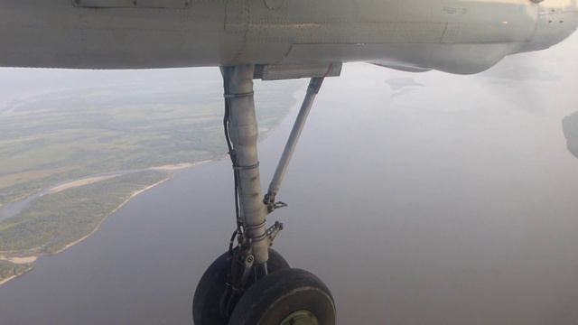 Саха (Якутия) садимса в аэропорту г.Якутск, летим из славного поселка Усть-Куйга смотреть онлайн