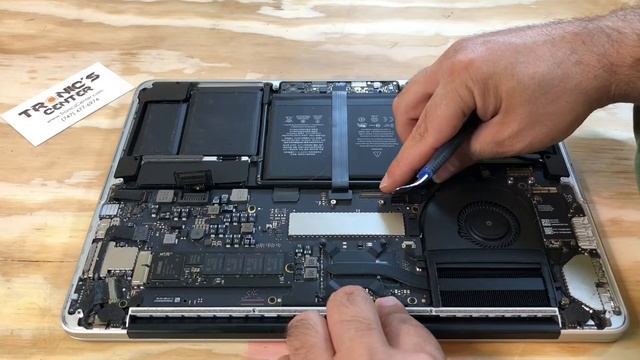 How to change and replace 13" Apple MacBook Pro A1502 retina Display Right speaker & Left Speaker смотреть онлайн