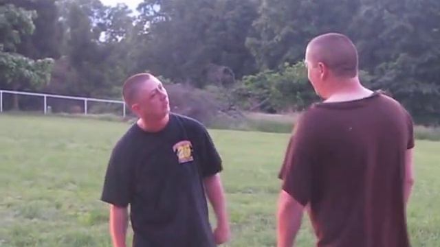 Drunk Neighbor going crazy, tring to Fight! смотреть онлайн