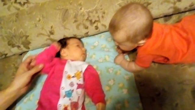 Девочки знакомятся смотреть онлайн