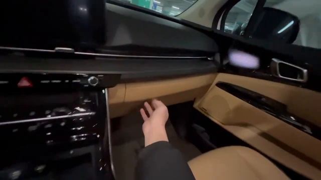 KIA Carnival 22 г обзор автомобиля в Корее смотреть онлайн