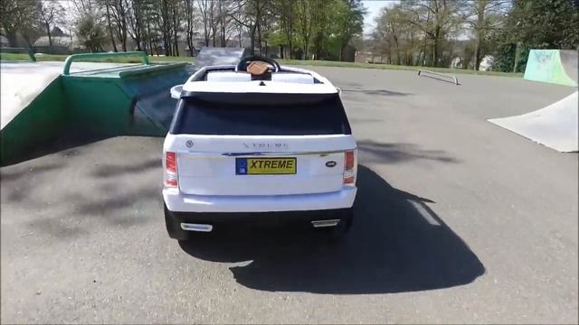 Видеообзор детского электромобиля Range Rover Vogue