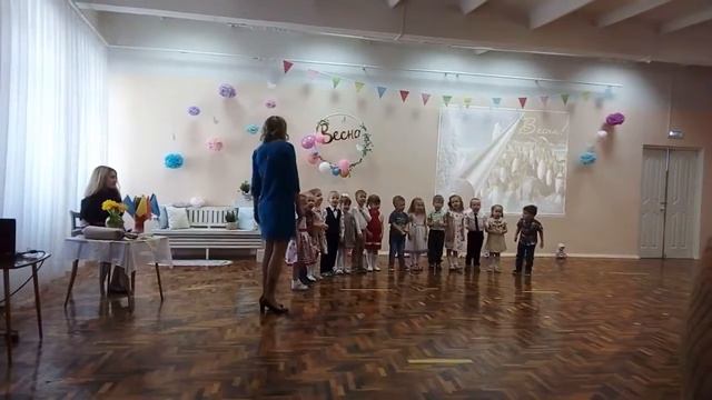 Весенняя песенка. Утренник!!! смотреть онлайн