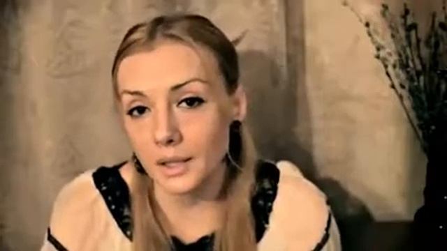 Антицеллюлитное обертывание из голубой глины смотреть онлайн
