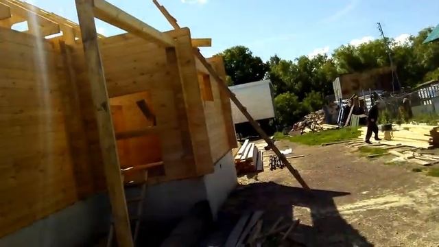 Подшивка карнизов крыши дома из бруса. смотреть онлайн