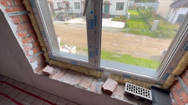 Кирпич 108 м2 . 2 этажа . С гаражом смотреть онлайн