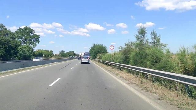 Airport Burgas встречаю ребят после Онлайн покупки. смотреть онлайн