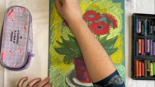 Рисуем цветы в горшке масляной пастелью смотреть онлайн