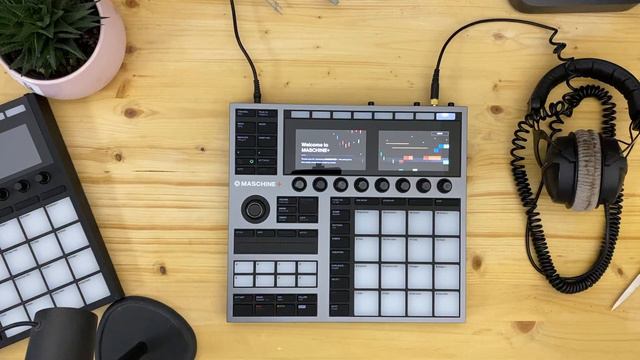 MASCHINE+ UNBOXING EXPERIENCE | Standalone Maschine | Native Instruments