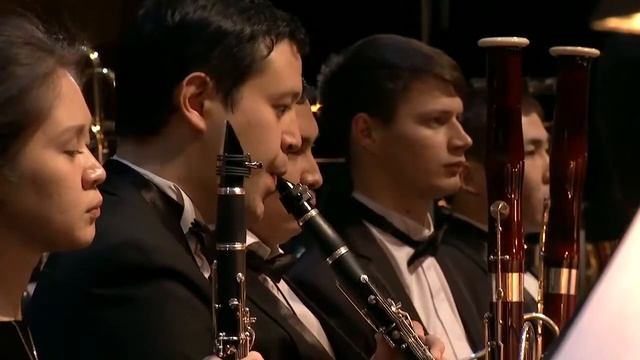 Franz Liszt - Concerto for piano and orchestra No. 1 in E flat major / Marina Sokovikova.mp4 смотреть онлайн