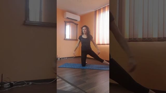 14 дневно предизвикателство ден пилатес и йога ден 1 тренировка 1 смотреть онлайн