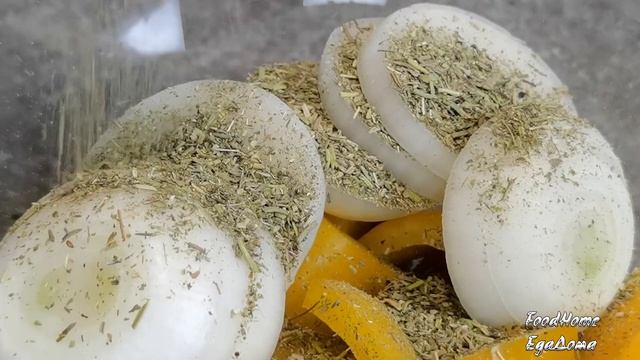 ШАШЛЫК С ОВОЩАМИ В ДУХОВКЕ / НЕЖНЕЙШИЙ ШАШЛЫК ДОМА БЕЗ МАНГАЛА / СОЧНЫЙ ШАШЛЫК смотреть онлайн