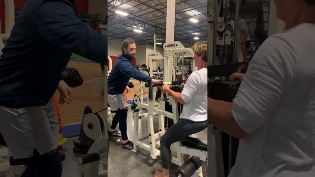 Force Your Stubborn BACK & LATS to GROW!!! Manual Tension Eccentric Overload Machine Rows смотреть онлайн