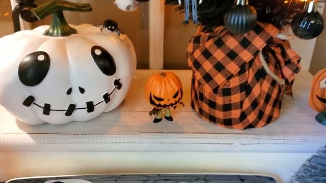 NIGHTMARE BEFORE CHRISTMAS HALLOWEEN CORNER with 2 HALLOWEEN trees October 1,2021??????? смотреть онлайн